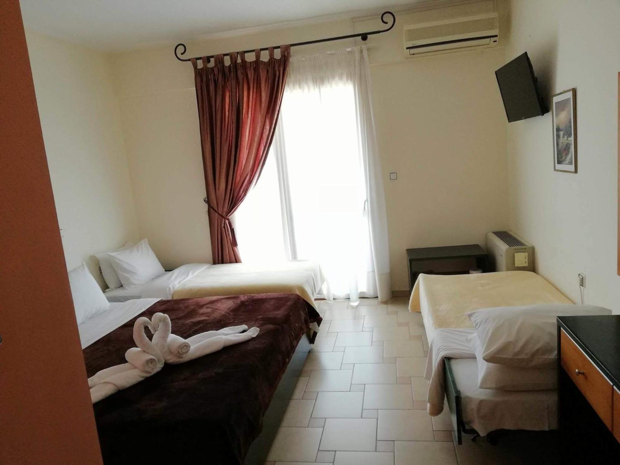Syrtaki Hotel Ofrínion Zimmer foto